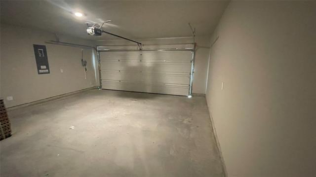 Building Photo - 8421 Hollymead Ln