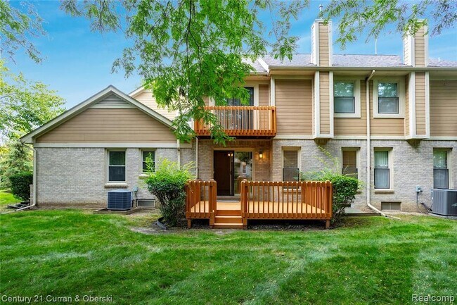 Building Photo - 9429 Westwind Dr