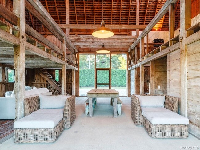 Building Photo - 29500 Main Rd