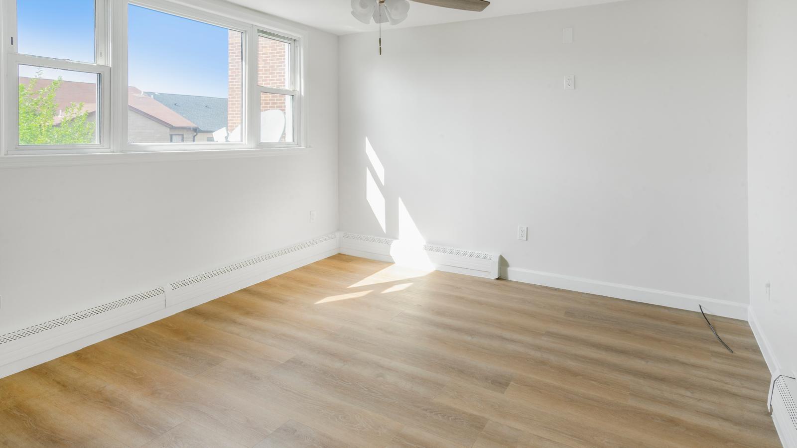 Building Photo - 6407 Granton Ave