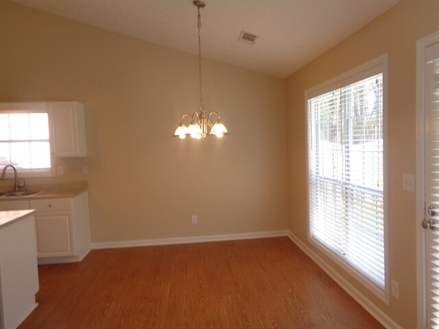 Building Photo - 4620 English Oaks Ln NW