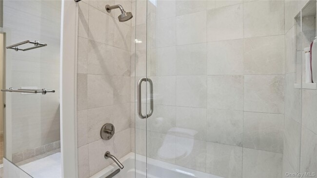 Building Photo - 15 Blueberry Ln