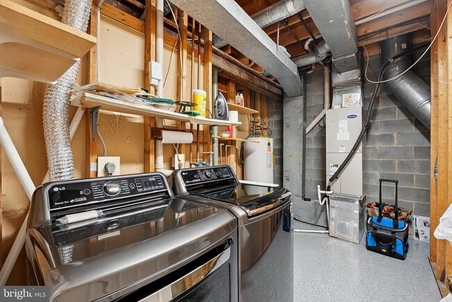 Building Photo - 3120 Valentino Ct