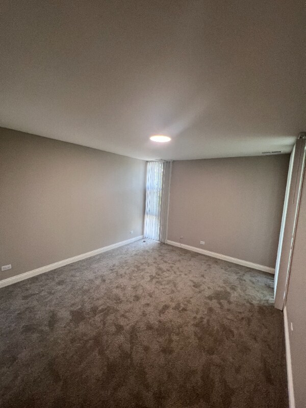 Building Photo - 5550 Abbey Dr