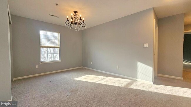 Building Photo - 109 Horseshoe Dr