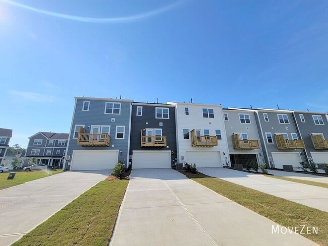 Building Photo - 828 Basswood Gln Trl
