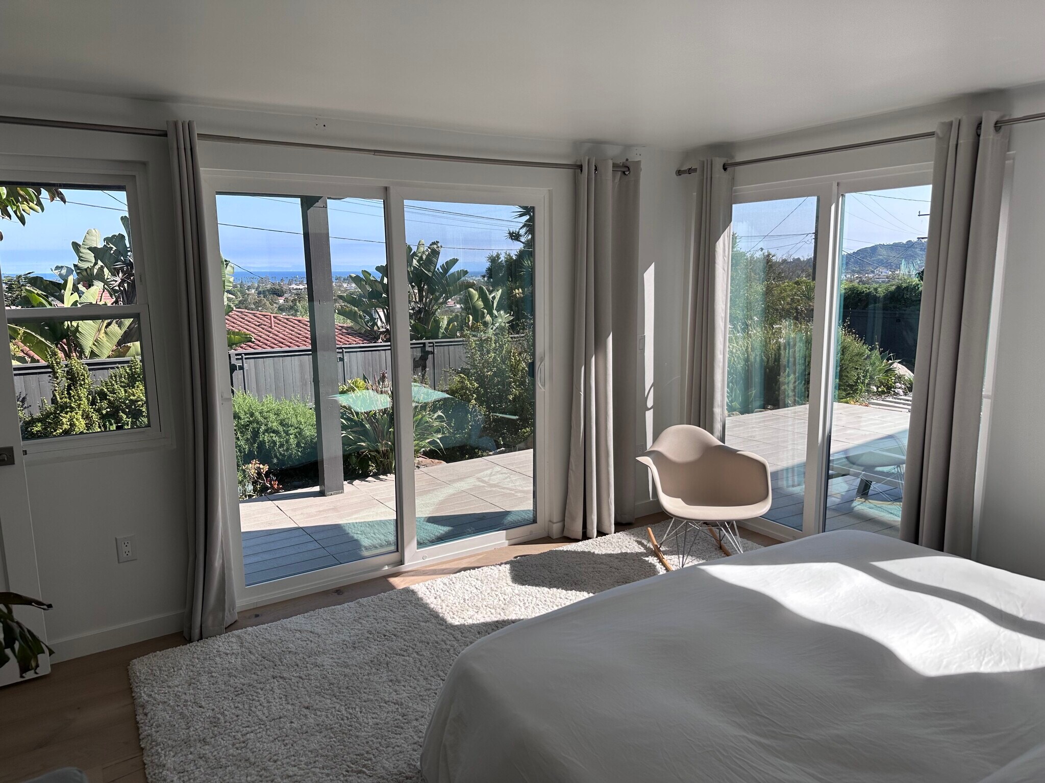 Building Photo - 1252 De la Guerra Rd