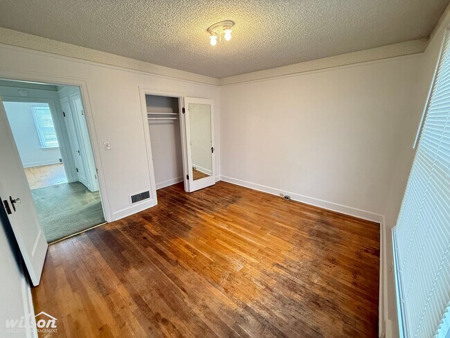 Building Photo - 1522 Browne Ave