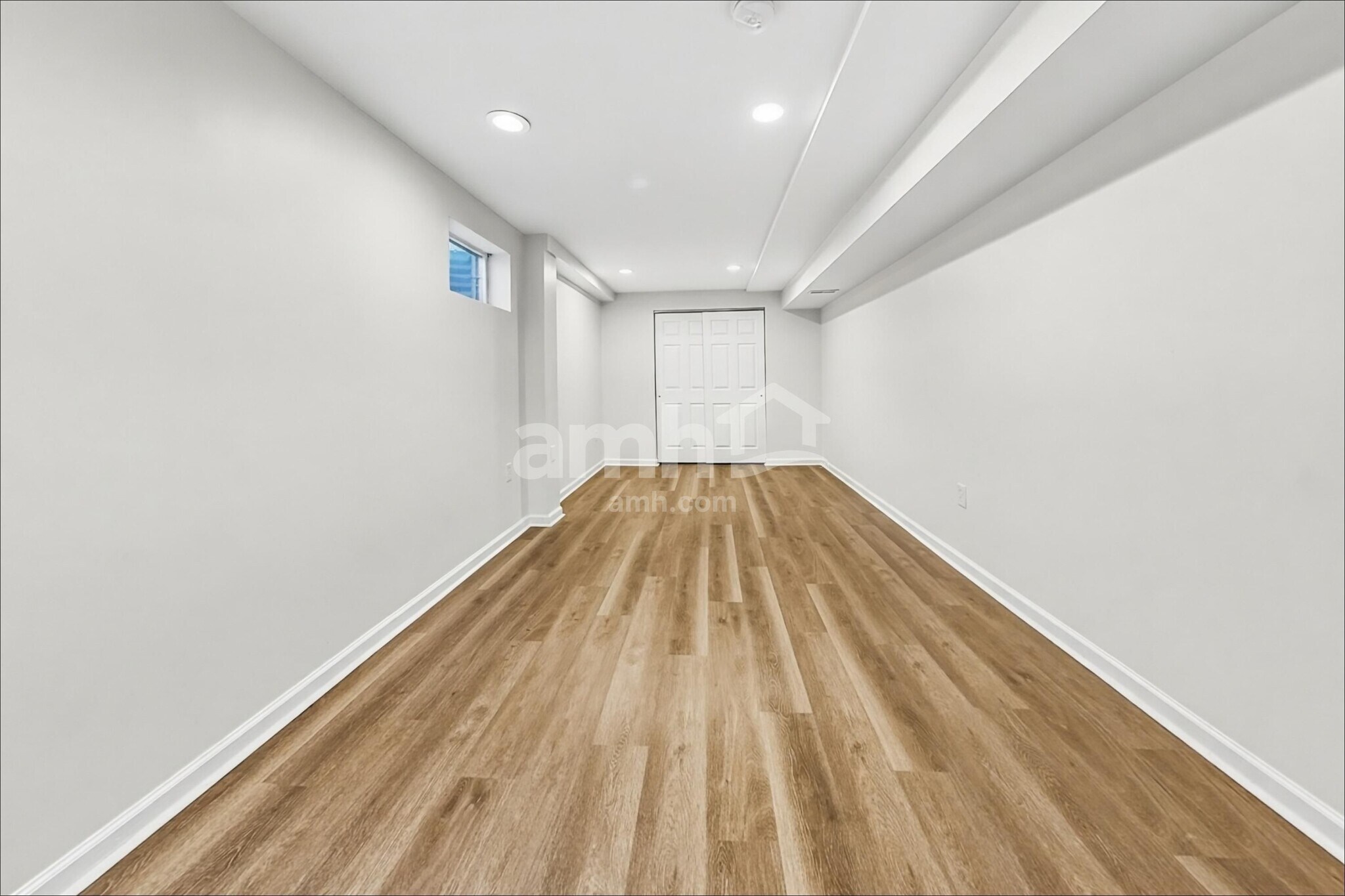 Building Photo - 2113 Lynwood Pl