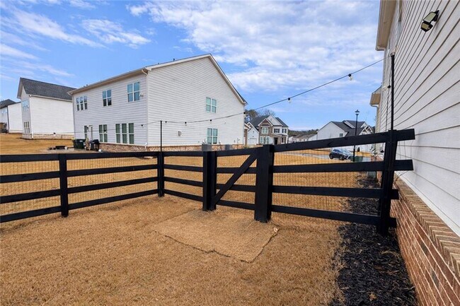 Building Photo - 3770 Andover St