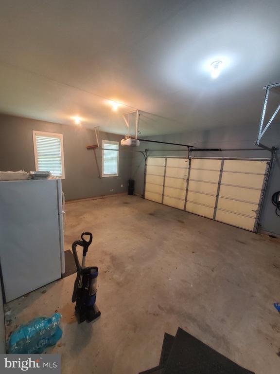 Building Photo - 16379 Covey Cir