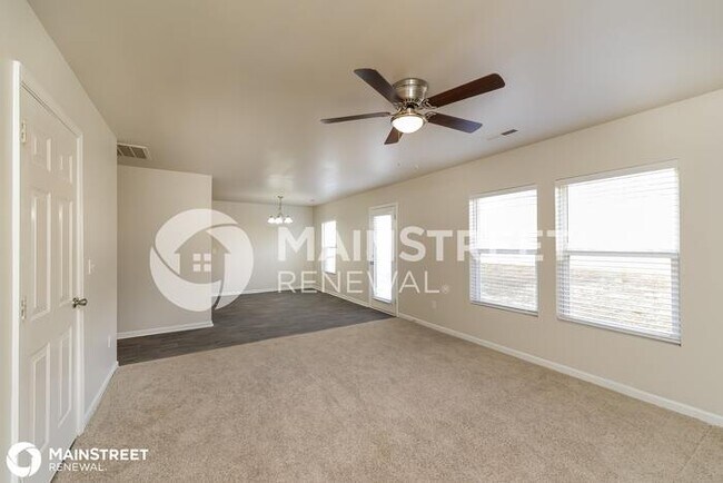 Building Photo - 3015 Bittersweet Rd NW