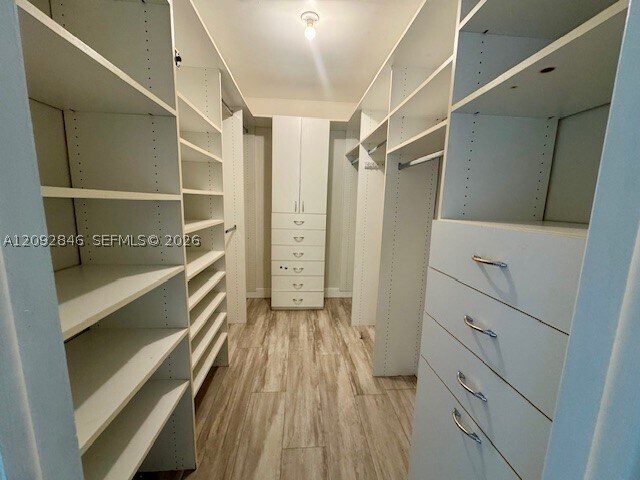 Building Photo - 3105 Oakland Shores Dr