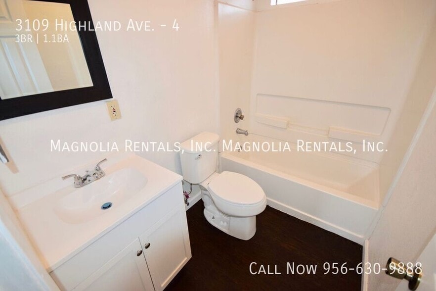 Building Photo - 3109 Highland Ave