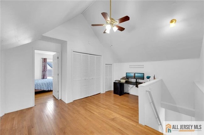 Building Photo - 14 Albourne St