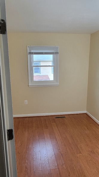 Building Photo - 272 Rebecca Ann Ct