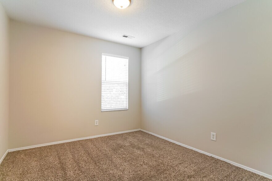 Building Photo - 2232 Ballston Pl