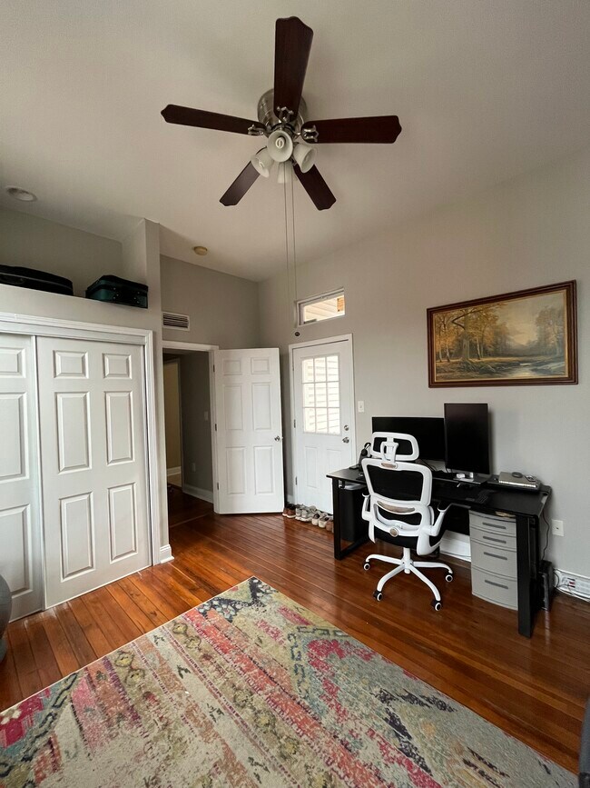 Second bedroom - 3240 Missouri Ave
