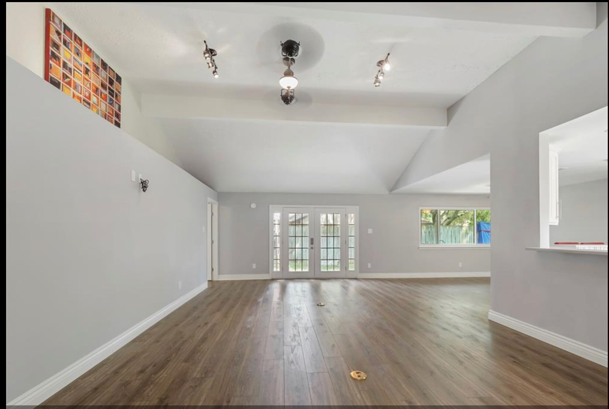 Building Photo - 2622 Gilliom Dr