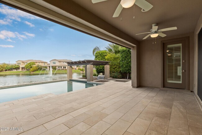 Building Photo - 4322 S Gardenia Dr