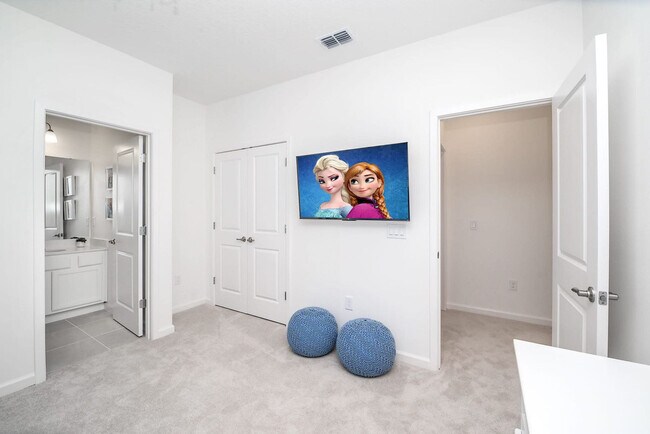 Building Photo - 2493 Rama Dr