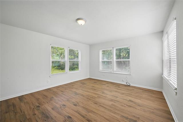 Building Photo - 210 N 5th Ave