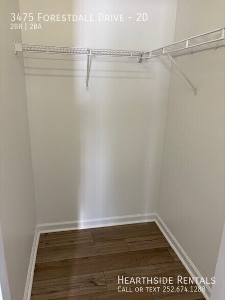 Building Photo - 3475 Forestdale Dr