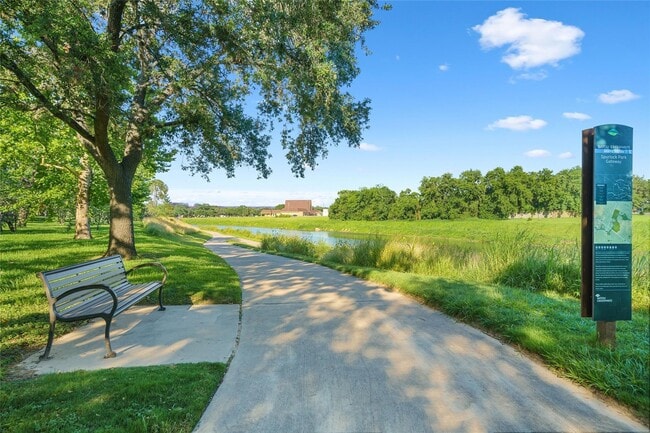 Building Photo - 6668 Merry Ln