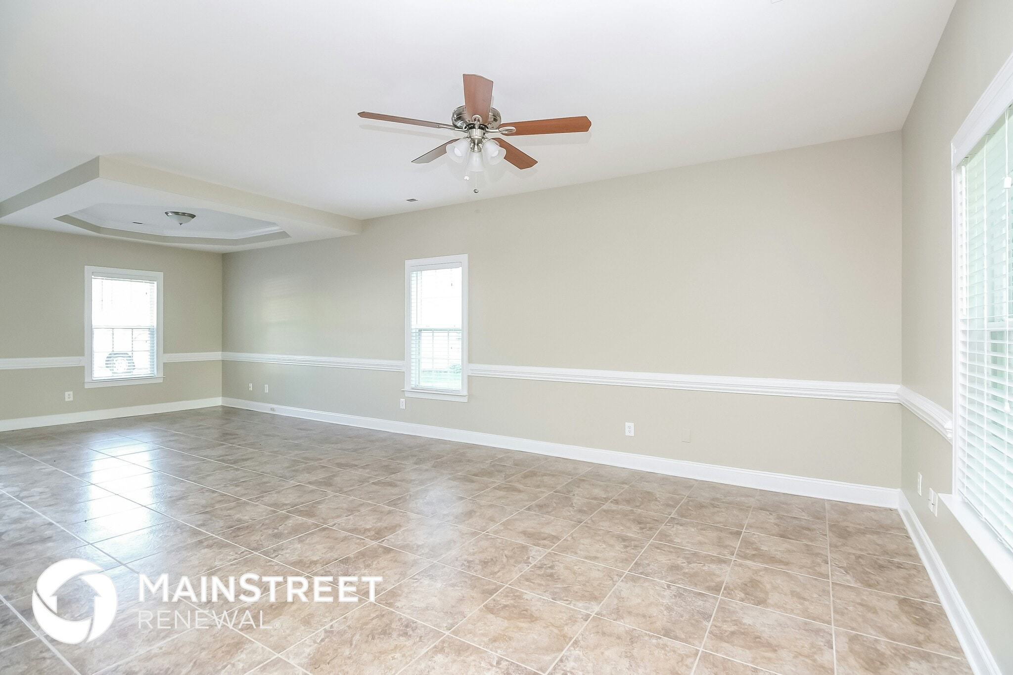 Building Photo - 4505 Stephen Oaks Way