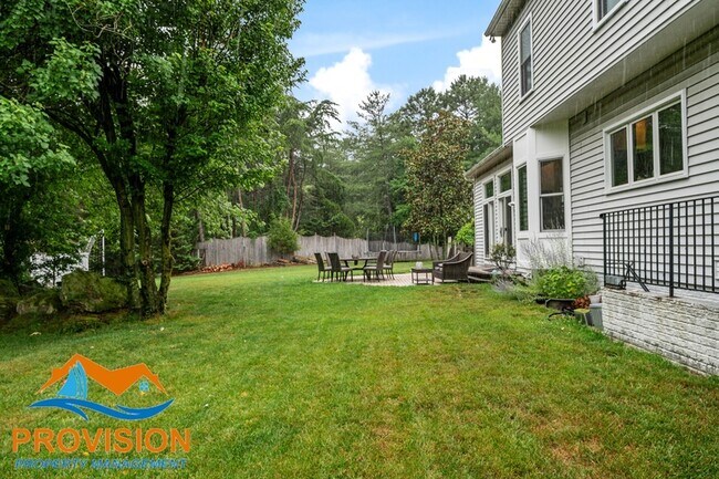 Building Photo - 119 Fordham Dr