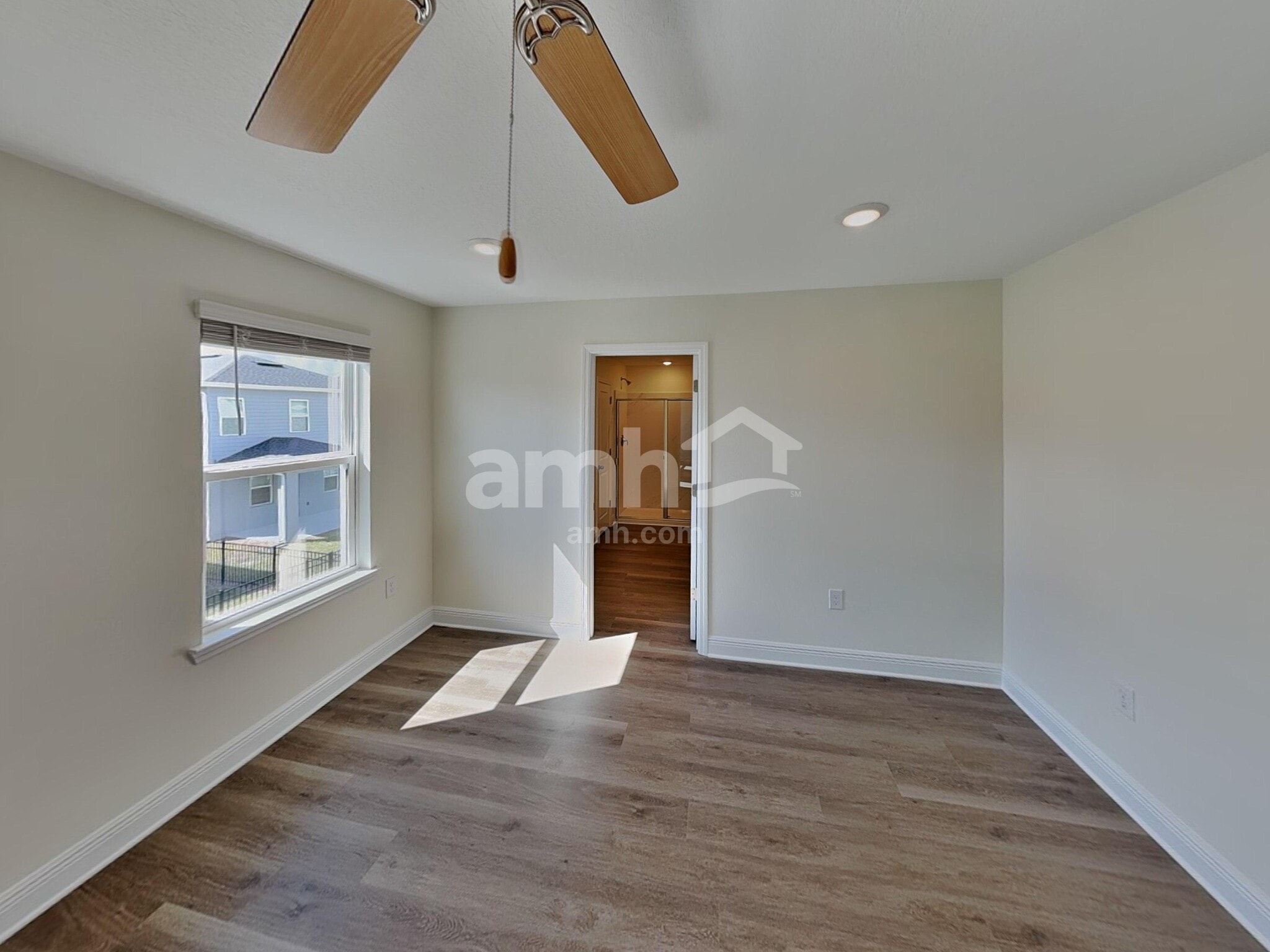 Building Photo - 5993 Sycamore Pl St