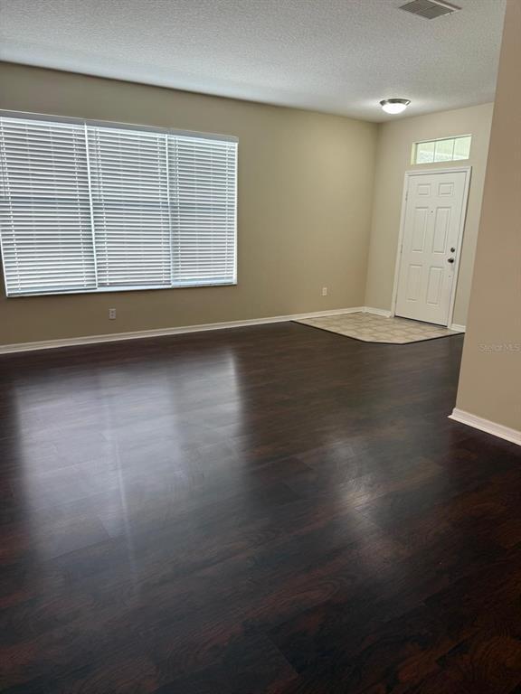 Building Photo - 1930 Torchwood Dr