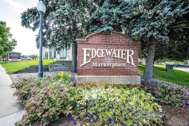 Building Photo - 2285 Gray St