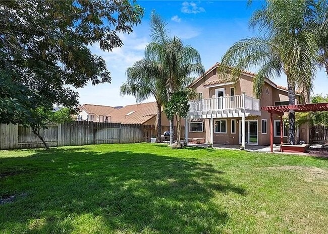Building Photo - Spacious Two-Story Home in Lake Elsinore