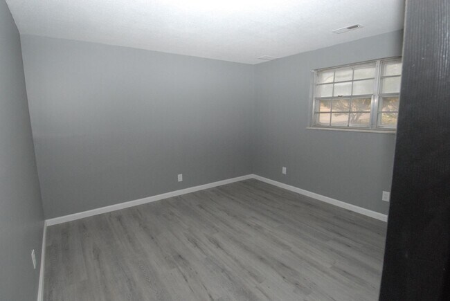 Building Photo - Maryland Heights Area