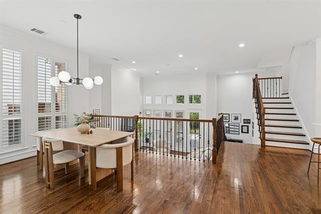 Building Photo - 7323 Coronado Ave