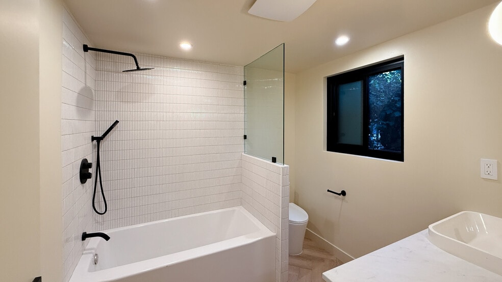 Suite B bathroom - 5323 Monterey Rd