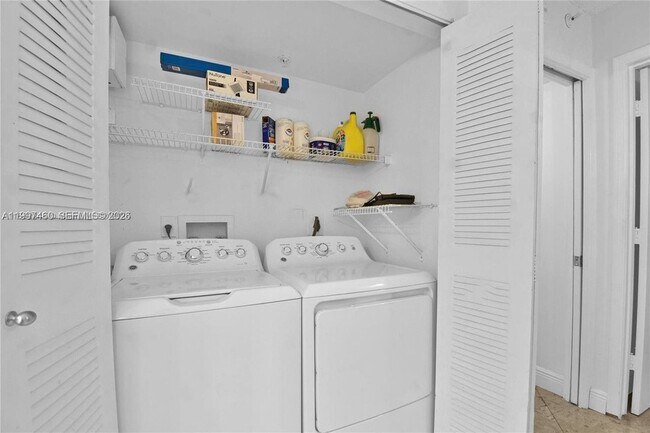 Building Photo - 12160 St.Andrews Pl