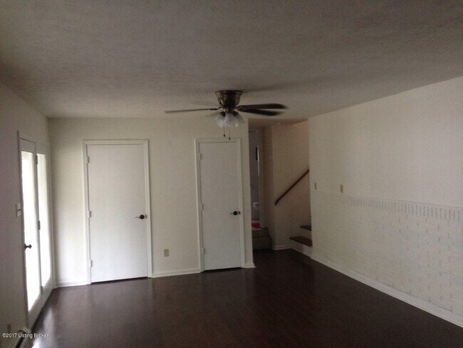 Building Photo - 6809 Shareith Dr