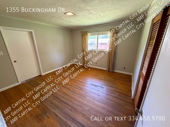 Building Photo - 1355 Buckingham Dr
