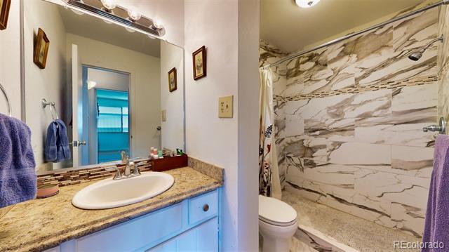 Building Photo - 555 E 10th Ave