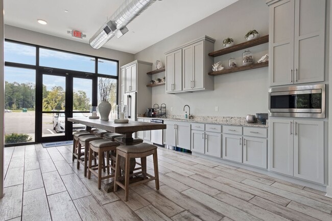 Building Photo - THE INLET - 1 BEDROOM, 1 BATH FURNISHED CO...