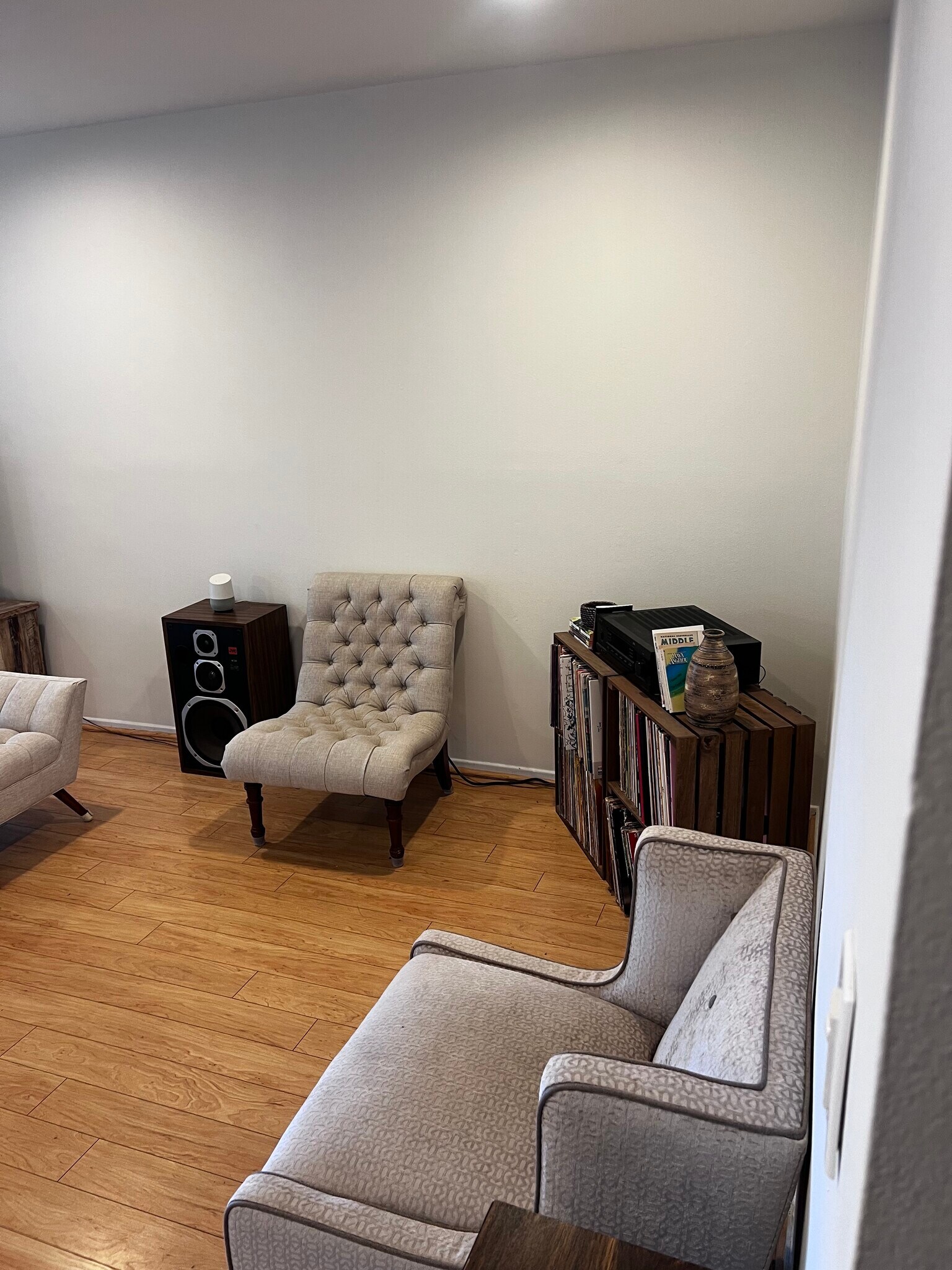 Building Photo - 5870 Green Valley Cir