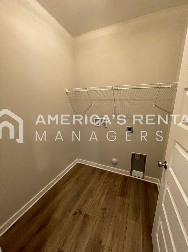 Building Photo - Home for Rent in Brookwood, AL!!! View wit...