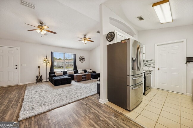 Building Photo - 149 Aidan Ct