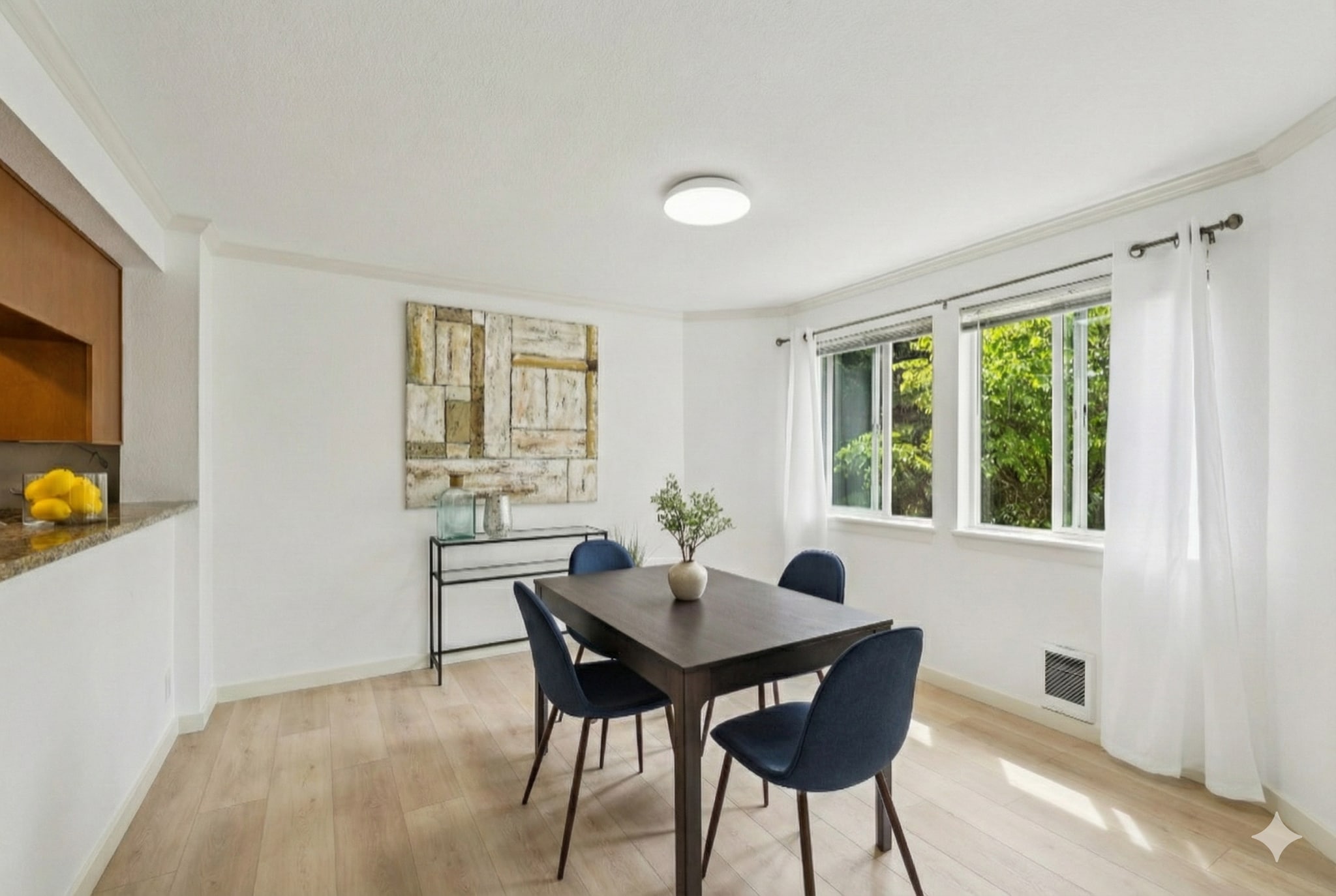 Building Photo - 12036 100th Avenue Northeast