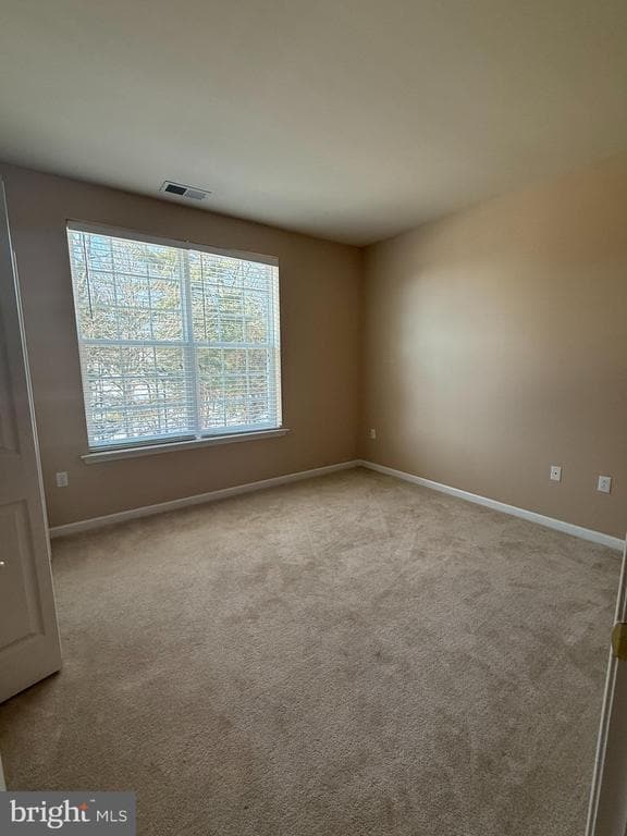 Building Photo - 224 Breeders Cup Dr