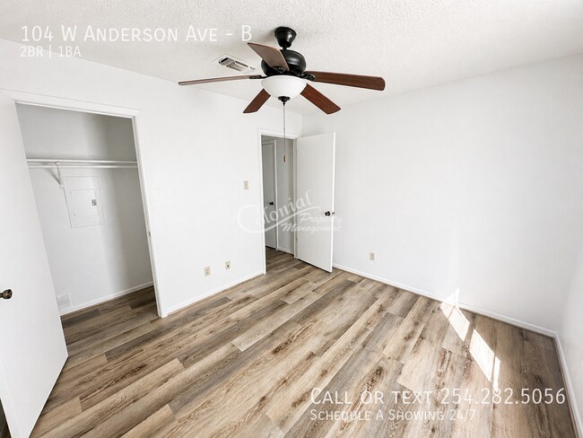 Building Photo - 104 W Anderson Ave
