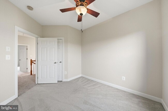 Building Photo - 8921 Amelung St