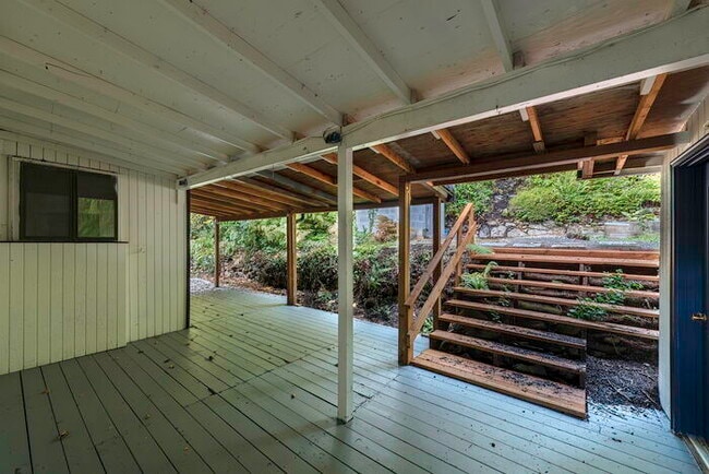 Building Photo - BEAUTIFUL CABIN STYLE HOME ACROSS FROM SIL...